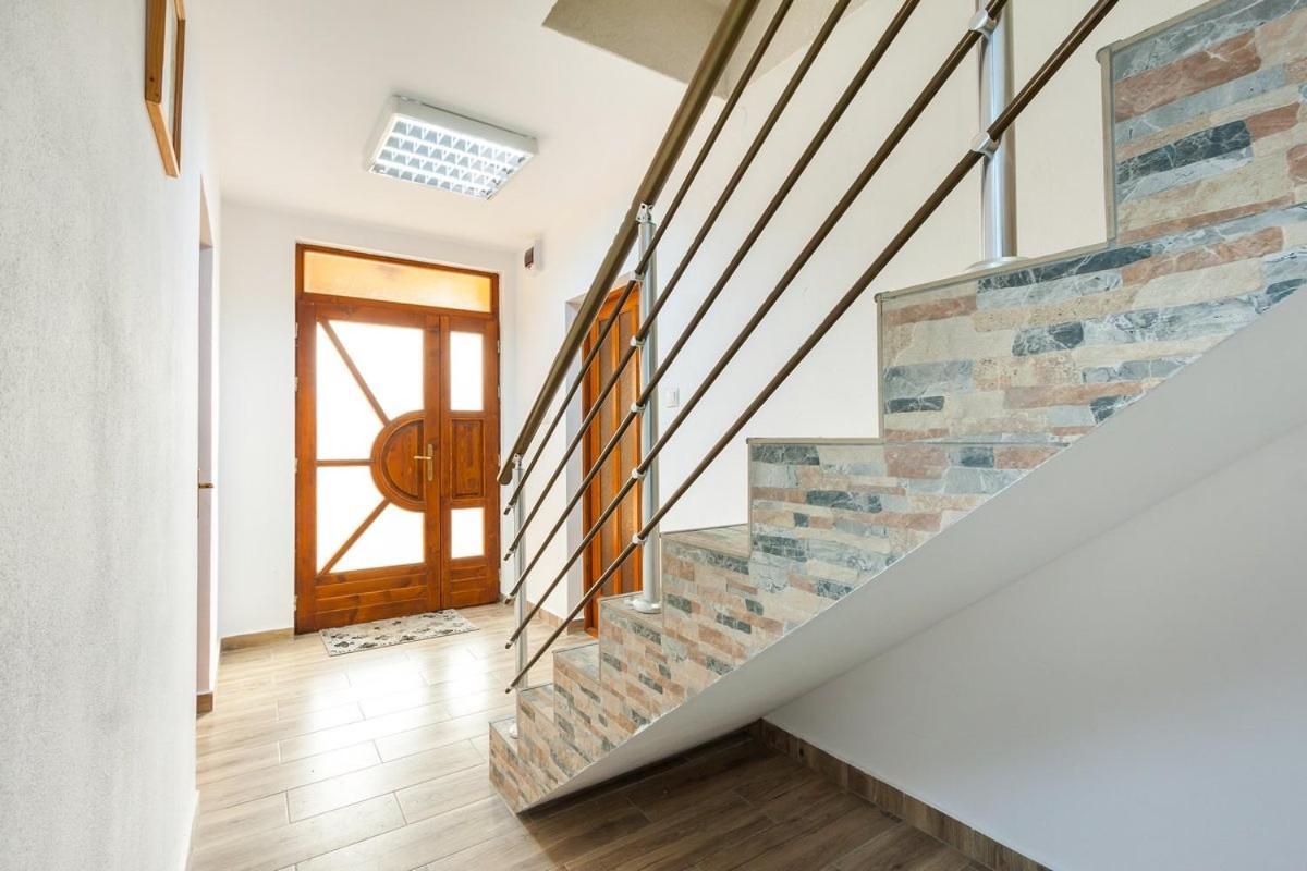 Eross Kulcsoshaz Βίλα Lăzarea Εξωτερικό φωτογραφία